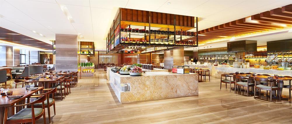 Sheraton Grand Zhengzhou Hotel Exterior photo
